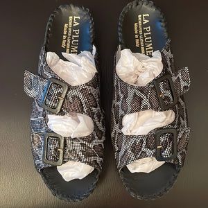 Women’s La Plume slides, slip ins, sandals